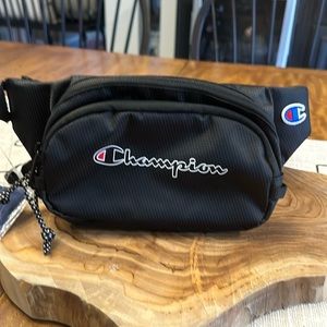 CHAMPION adult Black Adjustable Multi Pocket Fanny Pack